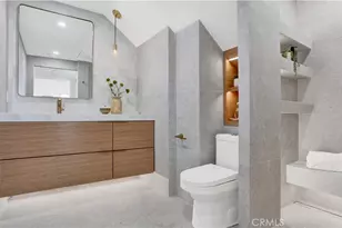 2747 E Ocean Blvd, Long Beach, CA 90803 - Photo 10