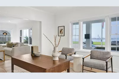 2747 E Ocean Boulevard, Long Beach, CA 90803 - Photo 8