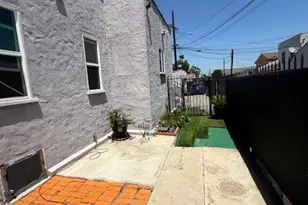 517 W 110th, Los Angeles, CA 90044 - Photo 38