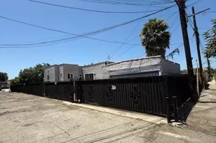 517 W 110th, Los Angeles, CA 90044 - Photo 36
