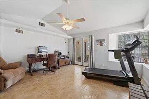 14016 Montecito, Victorville, CA 92395 - Photo 20