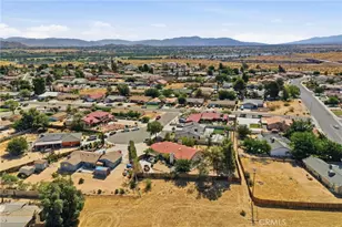 14016 Montecito, Victorville, CA 92395 - Photo 58
