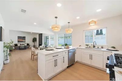1018 N Wright, Santa Ana, CA 92701 - Photo 6