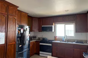5607 S Normandie Ave, Los Angeles, CA 90037 - Photo 4