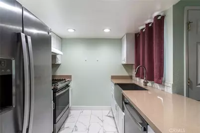 1114 W Blaine #204, Riverside, CA 92507 - Photo 12