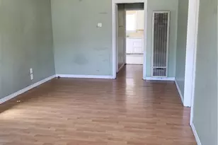 15723 Indiana Ave, Paramount, CA 90723 - Photo 4