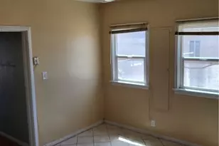 15723 Indiana Ave, Paramount, CA 90723 - Photo 2