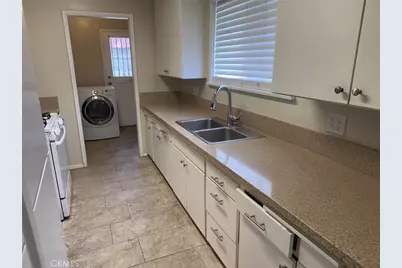 1519 W 110th, Los Angeles, CA 90047 - Photo 8