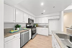 1138 N Euclid St, Anaheim, CA 92801 - Photo 16