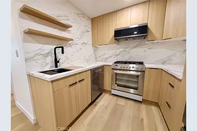 8512 Tuscany #202, Playa del Rey, CA 90293 - Photo 14