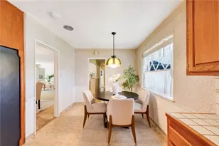 9932 Belfair St, Bellflower, CA 90706 - Photo 8