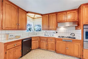 9932 Belfair St, Bellflower, CA 90706 - Photo 10