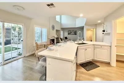 2960 E 20th, Signal Hill, CA 90755 - Photo 18