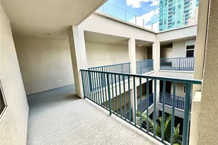 300 E 4th St, Long Beach, CA 90802 - Photo 4