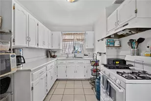 130 W 87th, Los Angeles, CA 90003 - Photo 14