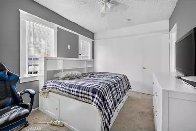 130 W 87th, Los Angeles, CA 90003 - Photo 26