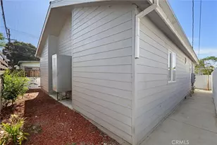 1143 E 106th St, Los Angeles, CA 90002 - Photo 26