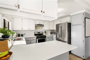 320 W 220th Unit 4, Carson, CA 90745 - Photo 16