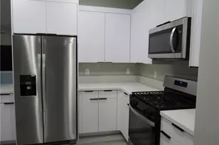 15029 Temecula, Apple Valley, CA 92307 - Photo 10