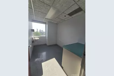 315 N 3rd Avenue #304, Covina, CA 91723 - Photo 6