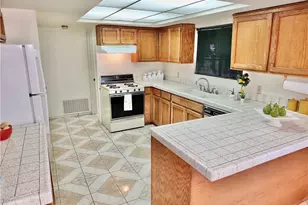 9213 1/2 Cedar, Bellflower, CA 90706 - Photo 24