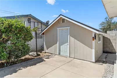 16289 Ramona, Fontana, CA 92336 - Photo 18