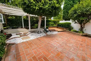6273 Bataan, Cypress, CA 90630 - Photo 34