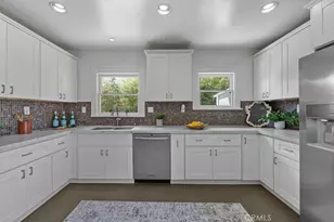 3717 Falcon Ave, Long Beach, CA 90807 - Photo 16