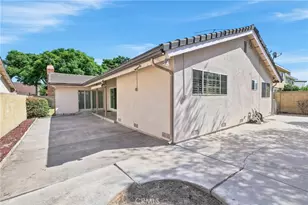 10716 Felson Cir, Cerritos, CA 90703 - Photo 32