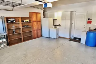 2471 Amelia Ct, Signal Hill, CA 90755 - Photo 50