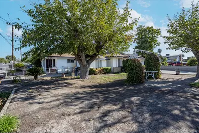 701 Normandy, Bakersfield, CA 93306 - Photo 24