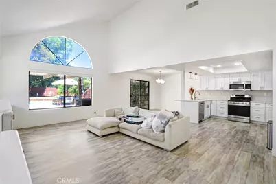 2161 Falcon Crest, Riverside, CA 92506 - Photo 2