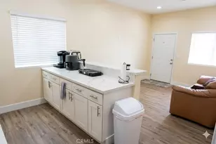 514 W 105th, Los Angeles, CA 90044 - Photo 12