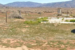 22724 Thunderbird Rd, Apple Valley, CA 92307 - Photo 1