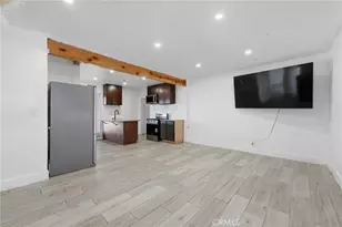 725 S Taper, Compton, CA 90220 - Photo 4