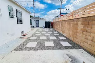 1110 N Pearl, Compton, CA 90221 - Photo 16
