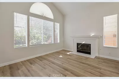2037 Pine Hurst, Hawthorne, CA 90250 - Photo 6