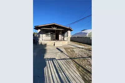 11842 Success, Los Angeles, CA 90059 - Photo 2