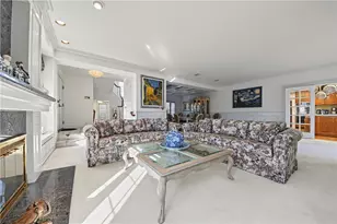 40 E Neapolitan Ln, Long Beach, CA 90803 - Photo 8