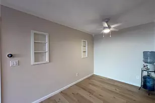 2521 W Sunflower Ave, Santa Ana, CA 92704 - Photo 10