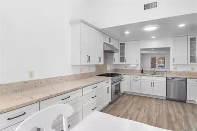 12912 Cantrece, Cerritos, CA 90703 - Photo 8