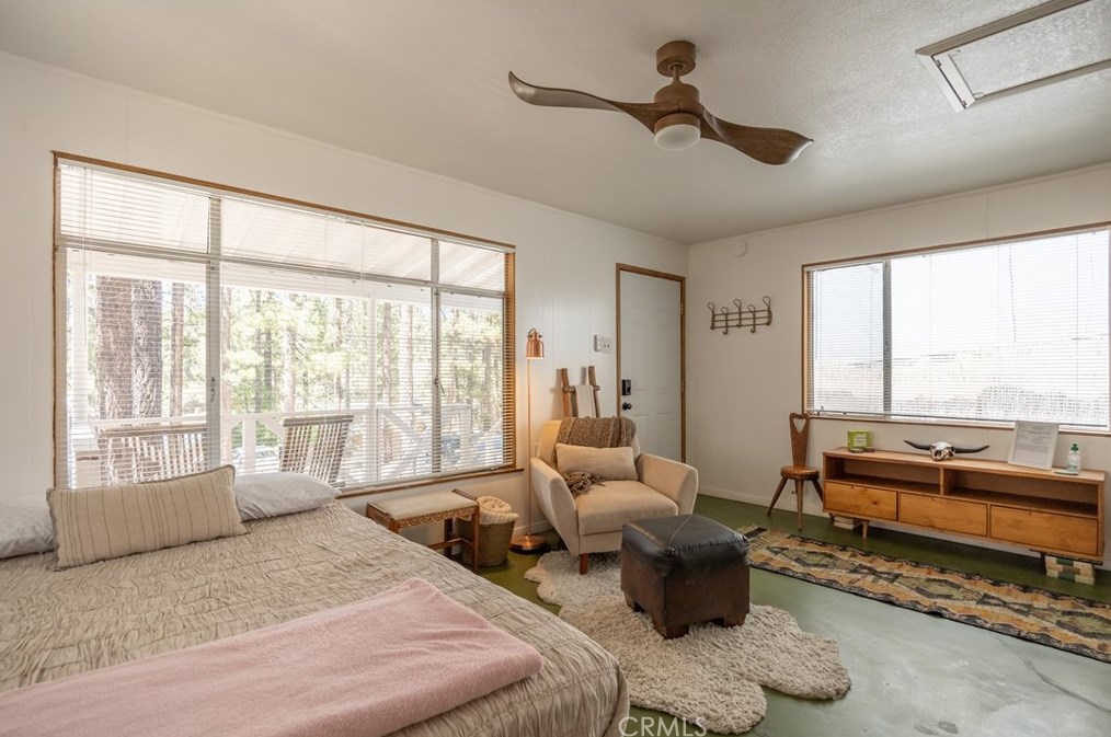 506 W Rainbow Blvd, Big Bear City, CA 92314