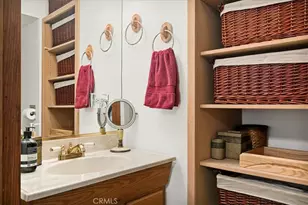 226 Holiday Dr, Lake Arrowhead, CA 92352 - Photo 26