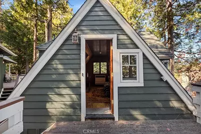 226 Holiday Drive, Lake Arrowhead, CA 92352 - Photo 34