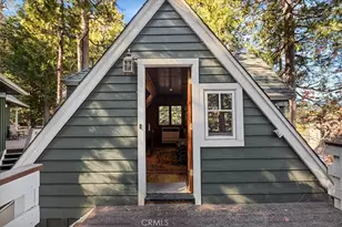 226 Holiday Dr, Lake Arrowhead, CA 92352 - Photo 34