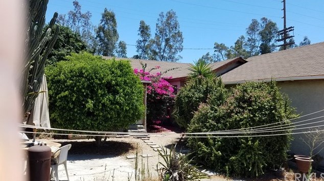 12581 Branford St, Los Angeles, CA 91331-3403