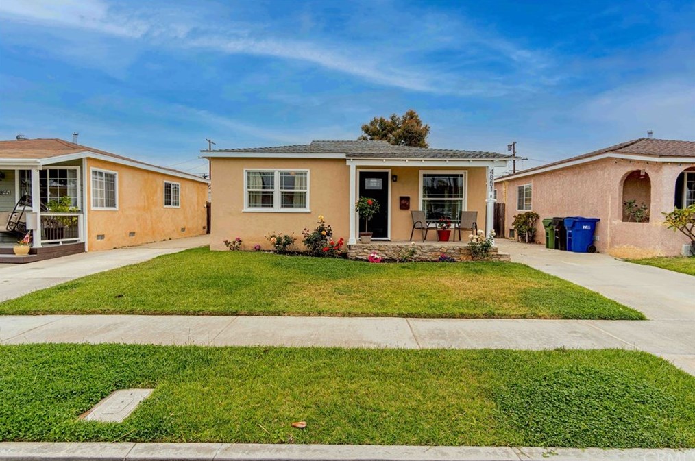 4851 W 137th St, Hawthorne, CA 90250