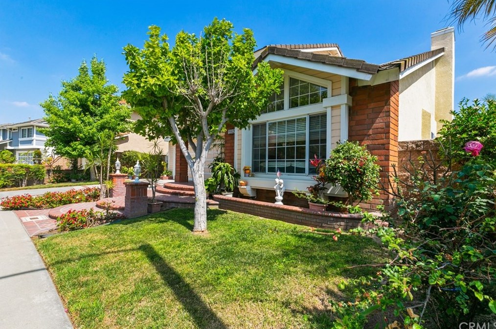 15926 Promontory Pl, La Mirada, CA 90638-3470