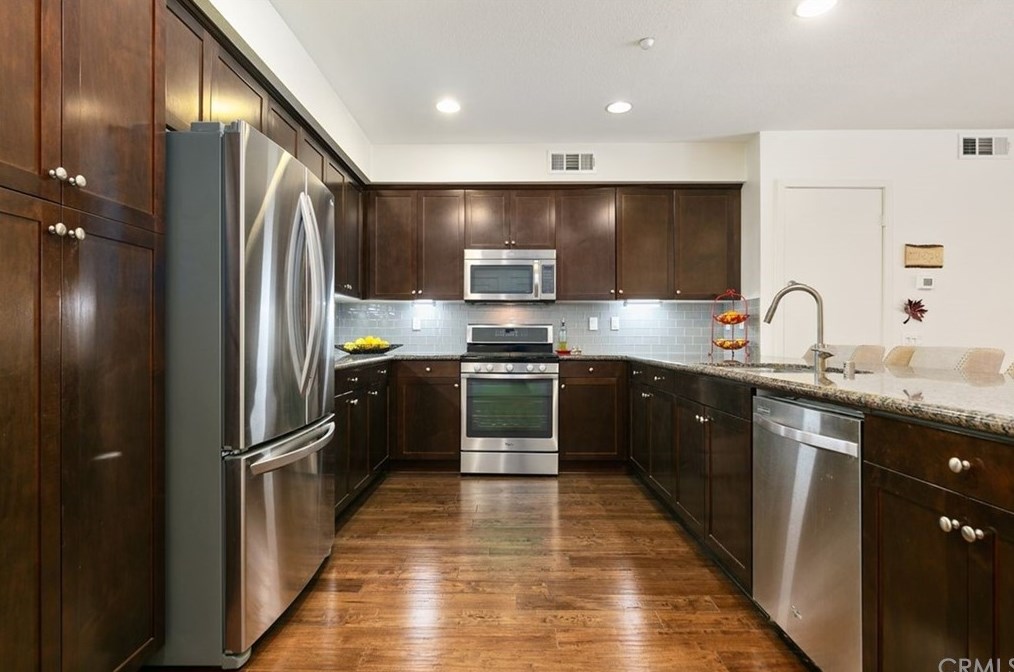 13025 Park Pl, El Segundo, CA 90245