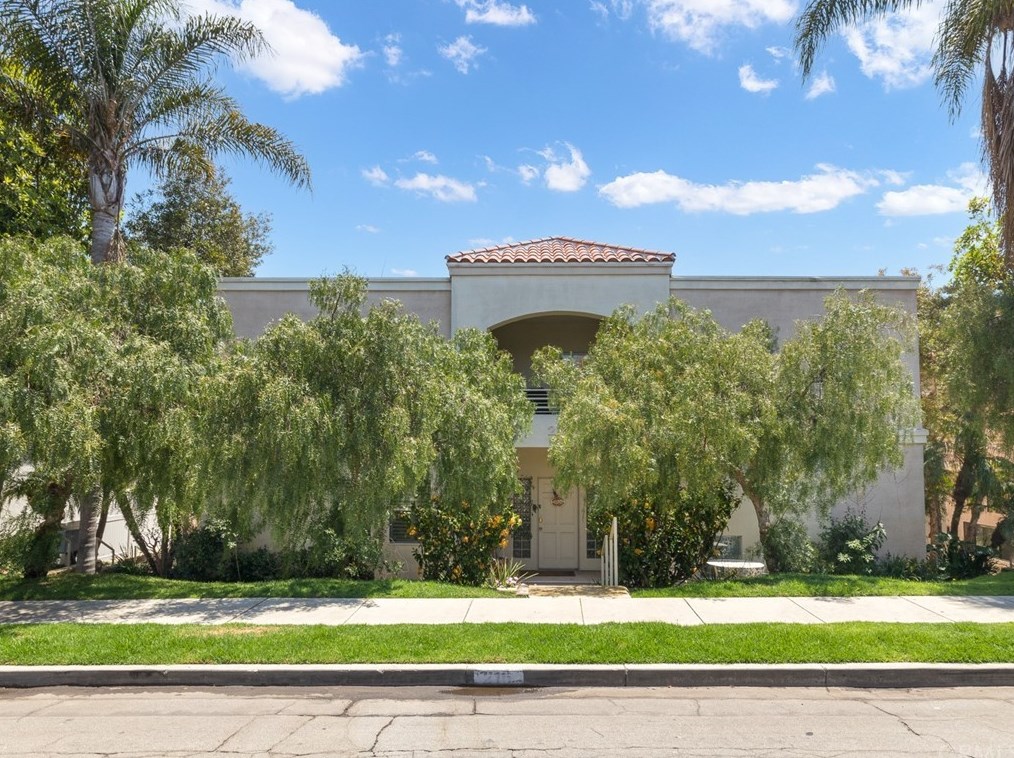 216 Loma Vista St, El Segundo, CA 90245-3665